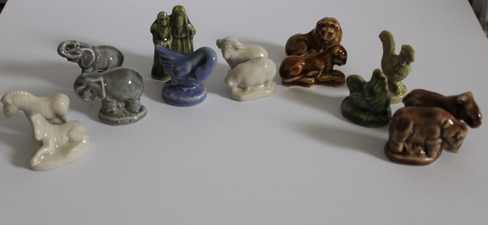 Wade Whimsies Vintage Noah's Ark Almost Complete 14pc Figurine Set Red Rose Tea 