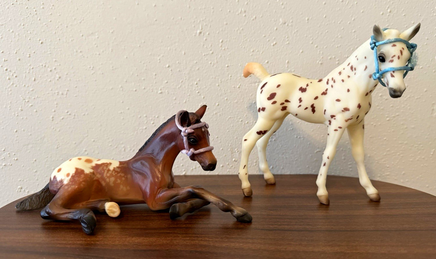 Breyer Traditional Appaloosa Foals set (Ashley & Amber, Model #1437)