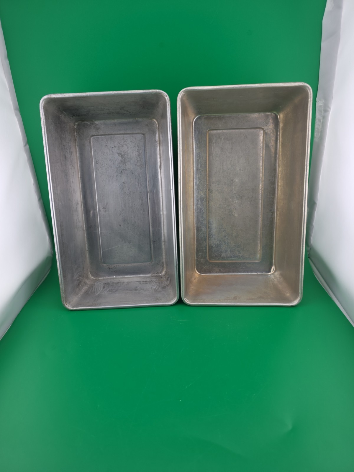 2 VTG Pure Aluminum Baking Bread Pans  9 5/8 × 5 1/2 × 2 3/4 Used