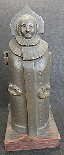 DOLLHOUSE MINIATURE,IRON MAIDEN MEDIEVAL TORTURE DEVICE { BRONZE } 1890'S