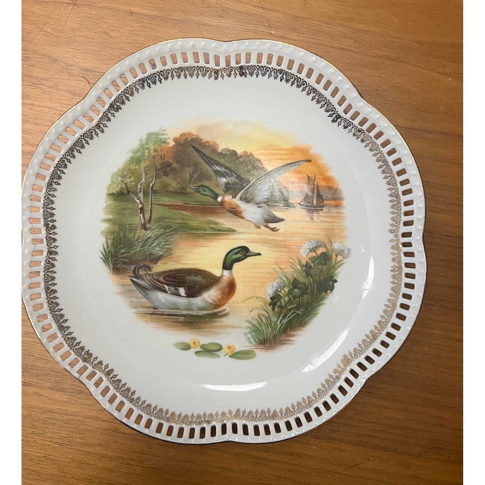 Vintage 1940s Schumann Bavaria US Zone Mallard Duck Reticulated Plate  7.75\