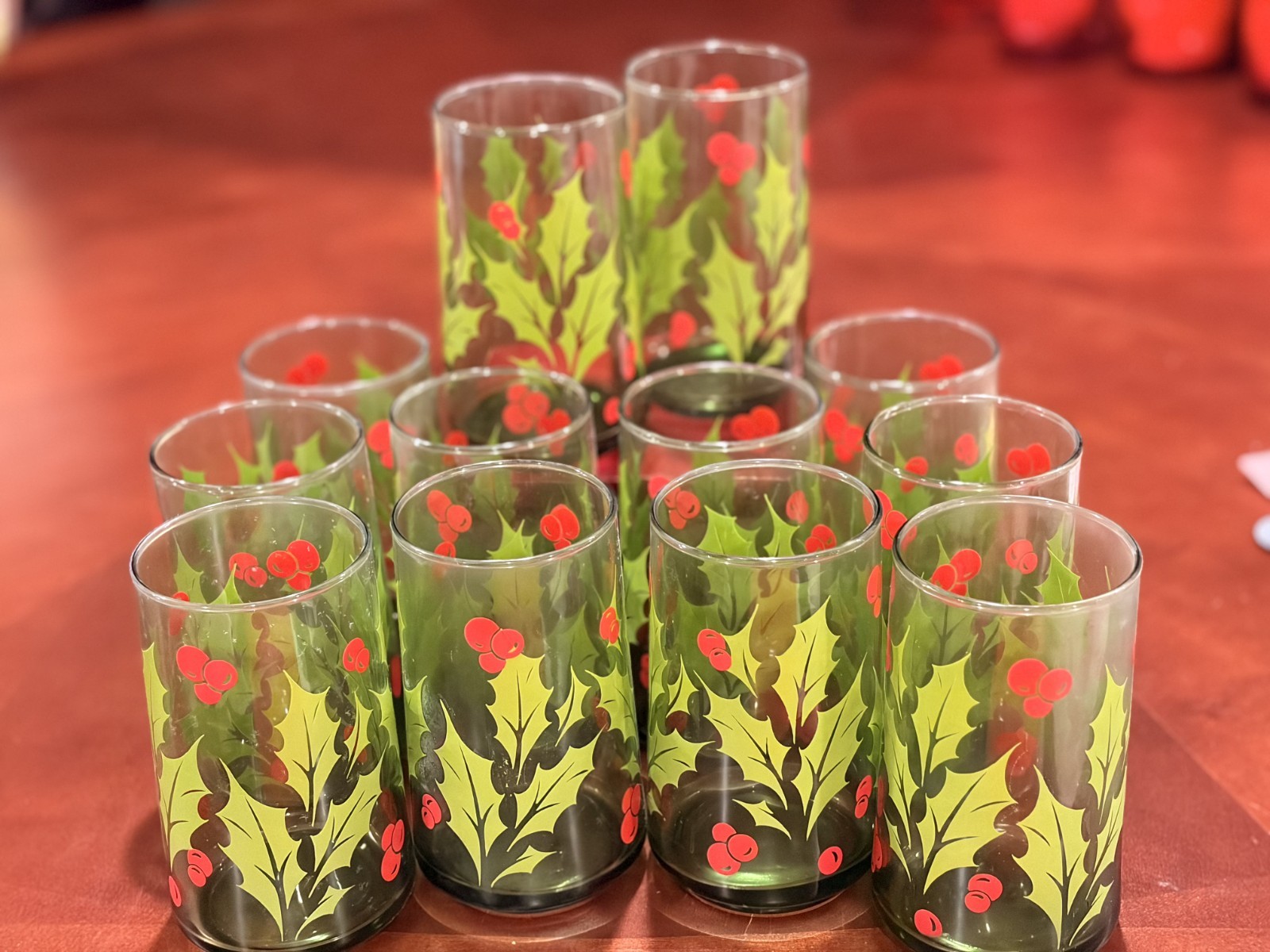 Vintage 1970s Anchor Hocking Holly Wreath Green Christmas Glasses Set of 12 Box