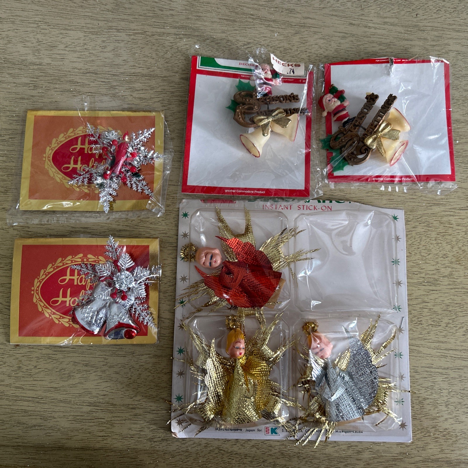 Vintage Christmas 1970’s Christmas Angels Gift Package Tie & Stick On Decoration