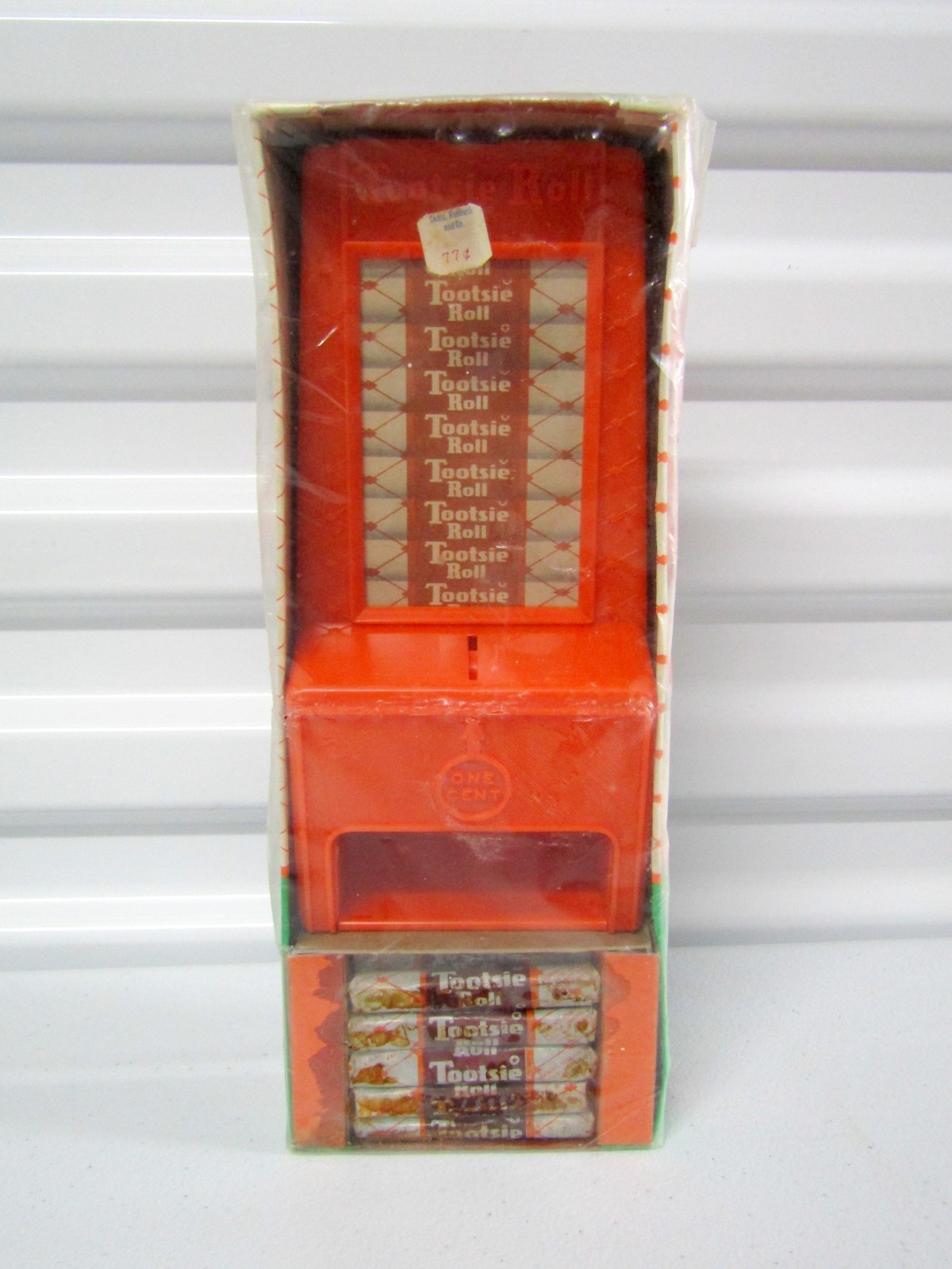 Vintage Hasbro 1960'a Tootsie Roll Vending Machine Bank SEALED