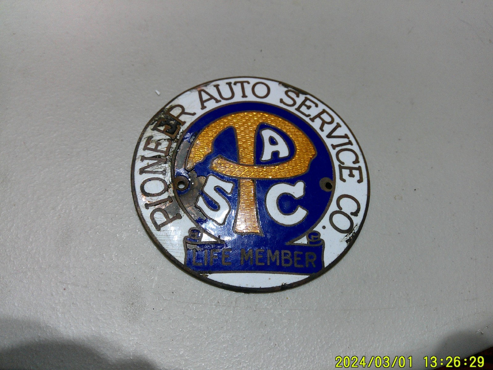 Vintage Pioneer Auto Service Co Radiator Porcelain Enamel Badge Emblem Rare