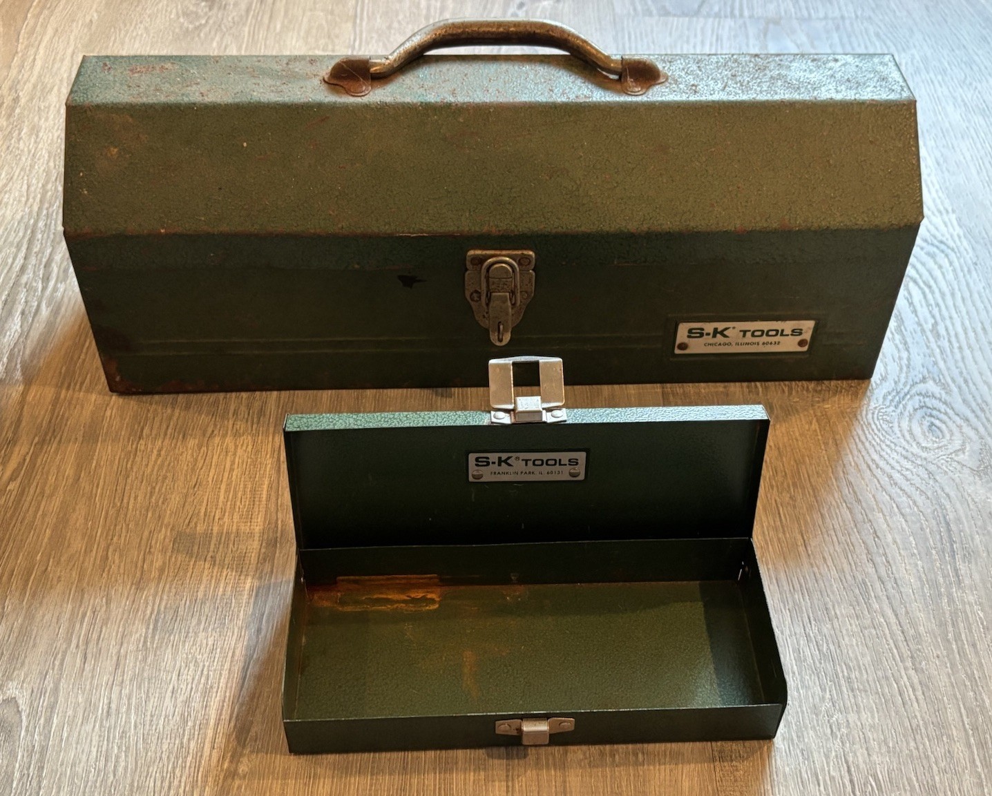 Vintage Hip Roof SK Tool Metal Toolbox w/ Tray USA+ Bonus SK Socket Box