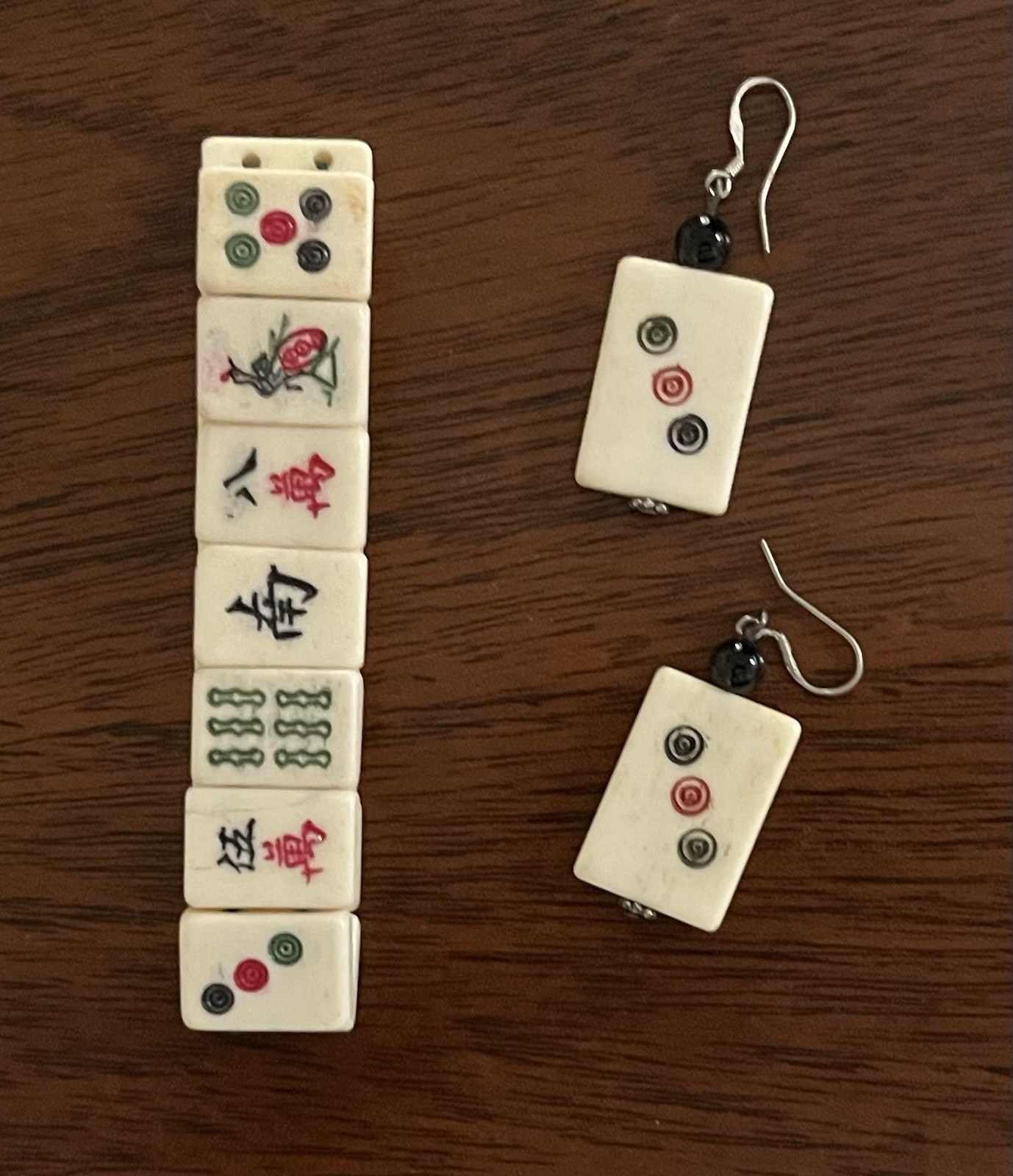 Vtg 1950’s Mahjong Bone Gambling Amulet Stretch Bracelet Matching Earrings