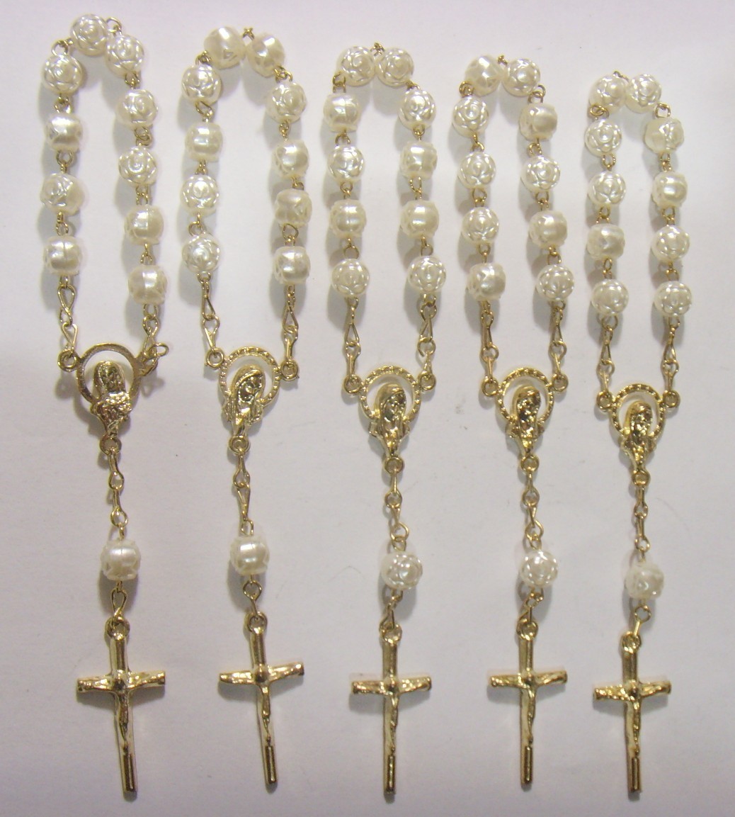 5 vintage religious catholic chaplet rosary faux pearls gold tone metal 55207