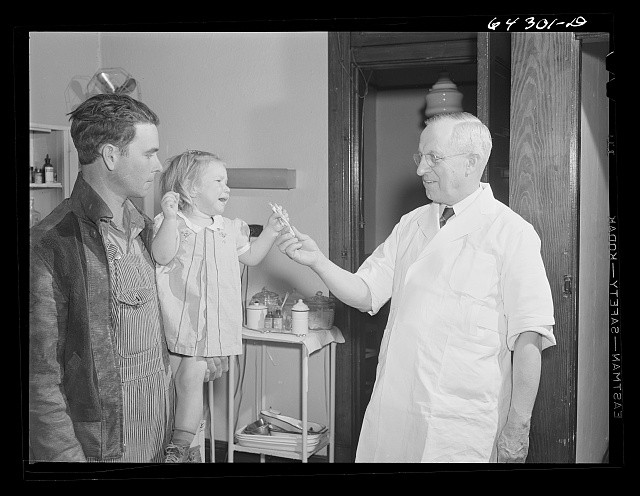 Chaffee Missouri 1942 Doctor Giving Girl Candy After Anti-Hydrophobia Vaccine