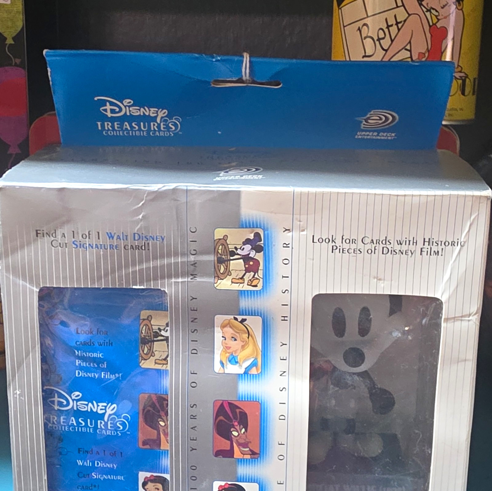 Upper Deck Disney Treasures Collectible Cards Box Set Mickey & Friends 2001