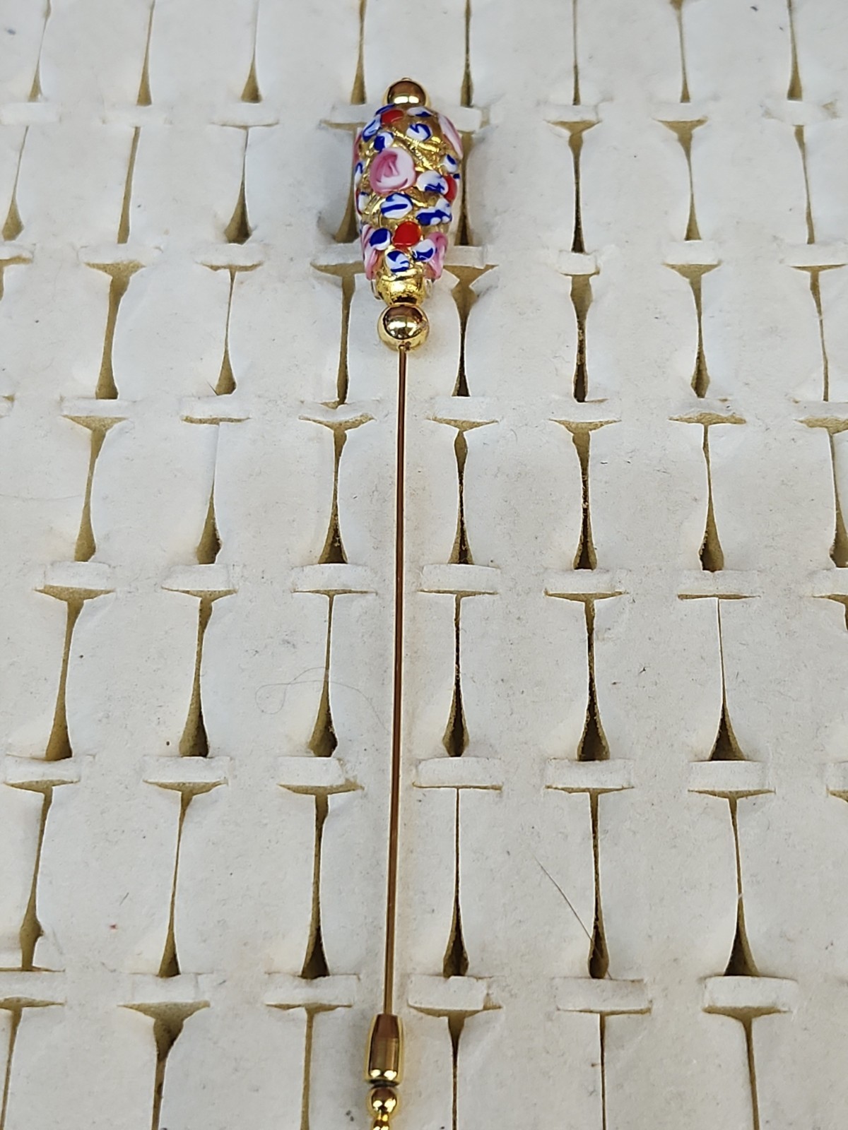 Vintage Handblown Venetian Glass Hat Stick Pin Gold Raised Floral Flowers
