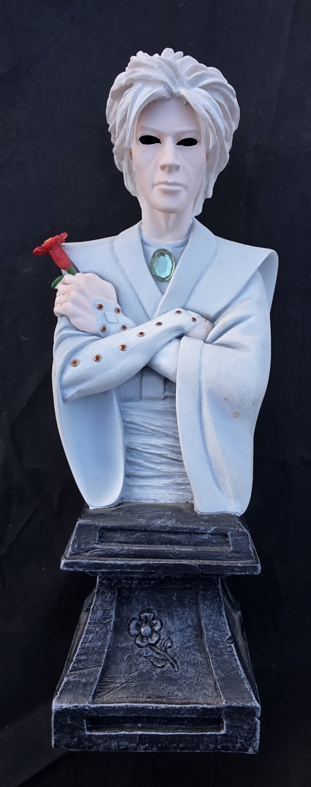 Daniel mini-bust Sandman Vertigo #805 Opened But Great Shape