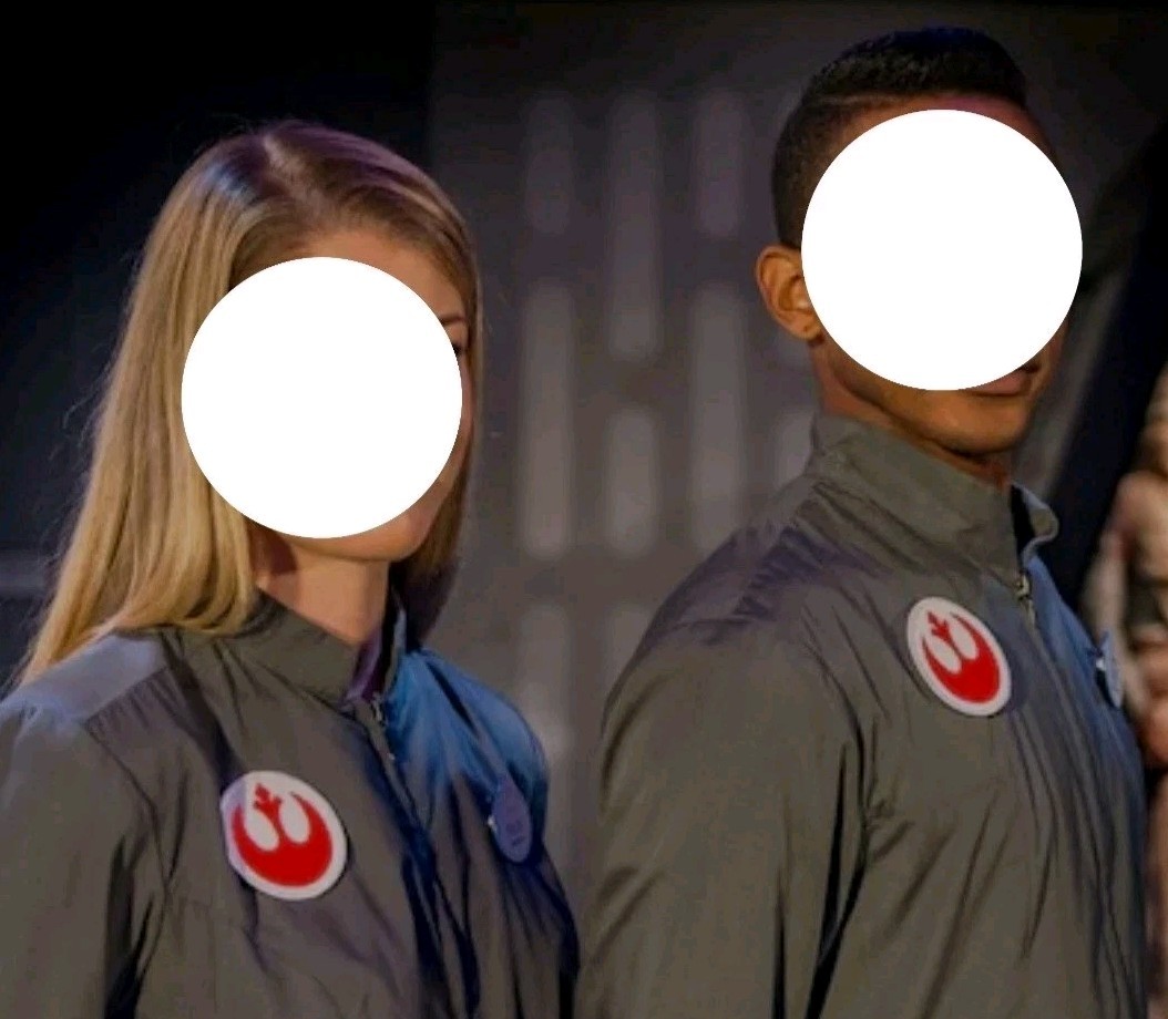 DISNEY STAR TOURS LAUNCH BAY CAST MEMBER REBEL SHIRT UNIFORM CLOSED ATTRACTION