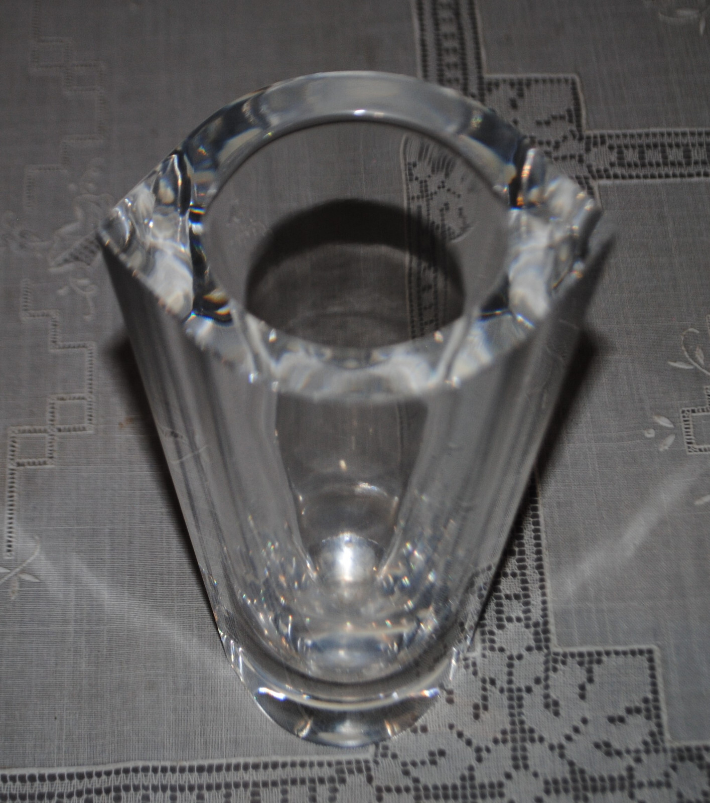 SIGNED Orrefors (Sweden) Lead Crystal Mirror Vase Erika Lagerbielke 6.5+ inches