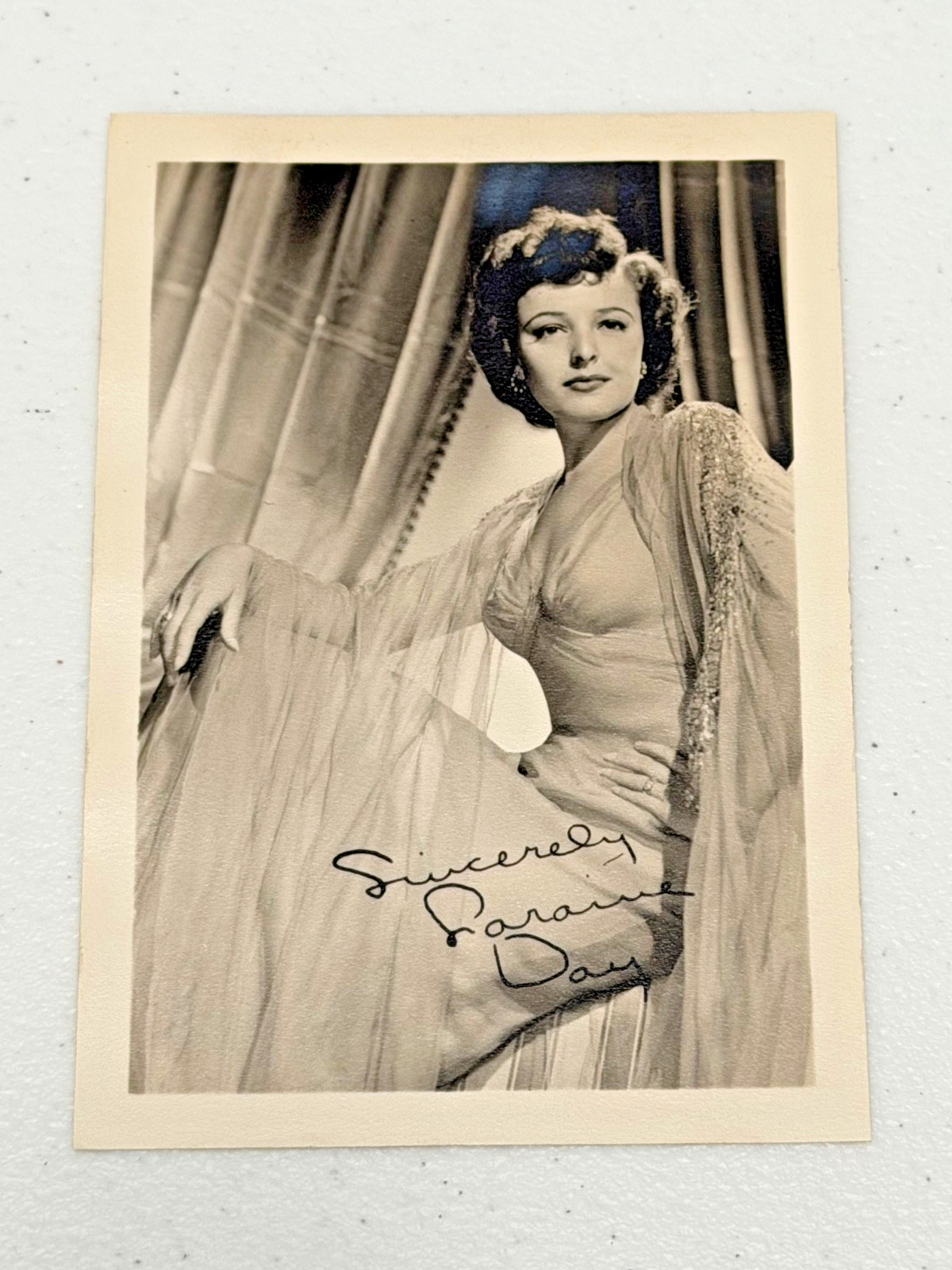 VINTAGE LORRAINE DAY 3.5 BY 5 INCH SIGNED PHOTO AUTOGRAPH BLACK AND WHITE VINTAGE LORRAINE DAY 3.5 BY 5 INCH SIGNED PHOTO AUTOGRAPH BLACK AND WHITE
