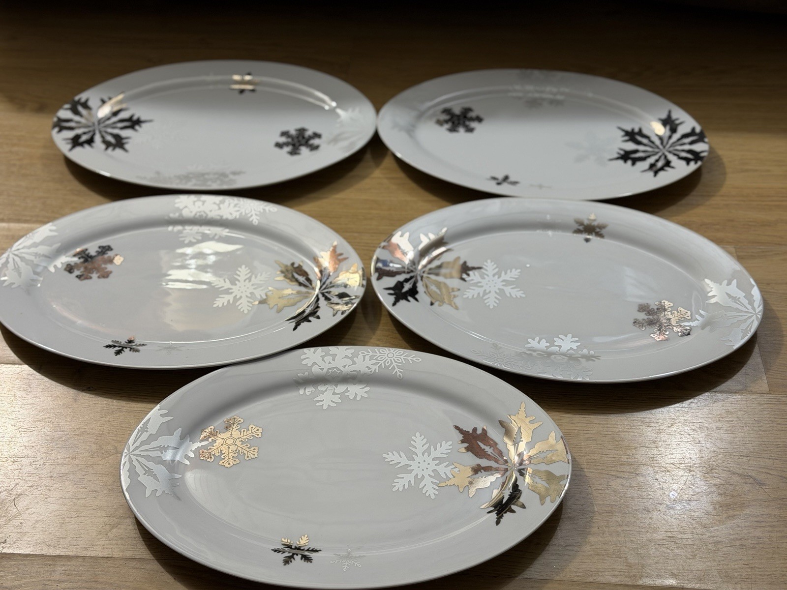 5-Sears Simply Christmas Serving Platter/ Plates White/Silver Snowflake Holiday