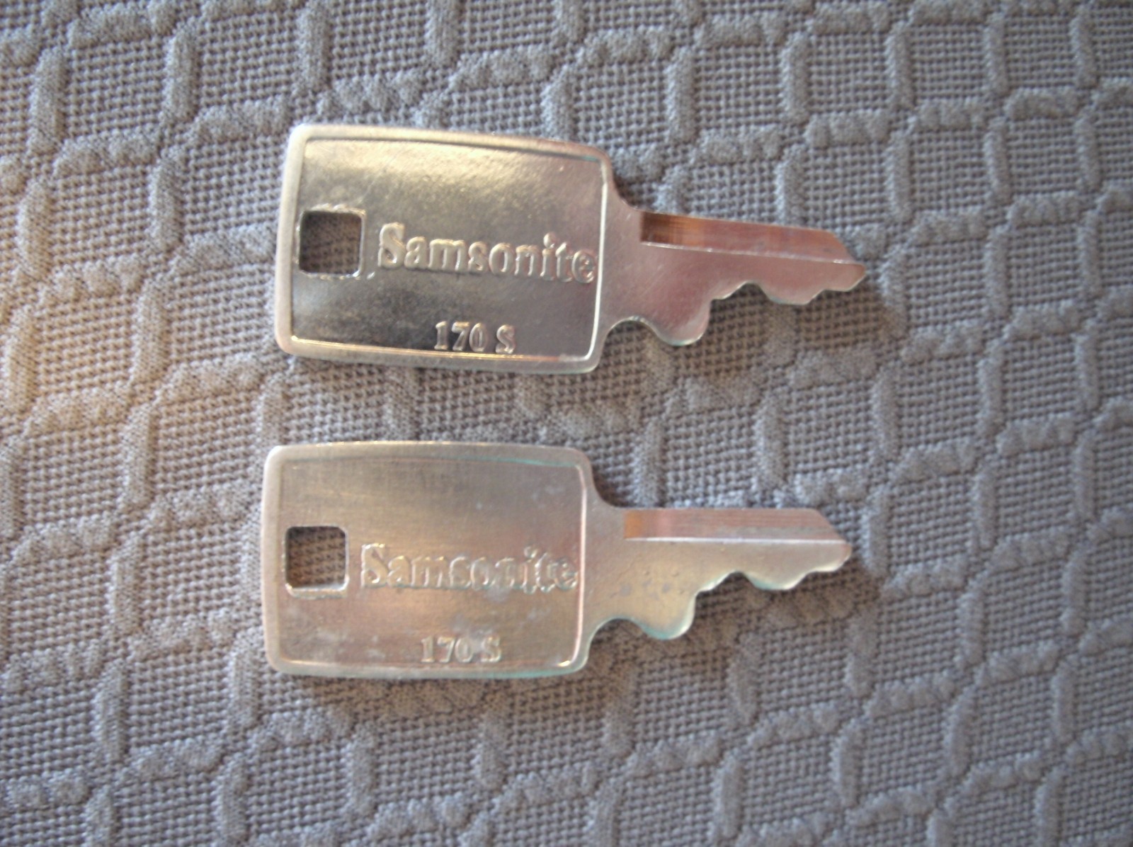 Vintage Samsonite Luggage Key 170S~Silver Lot of 2