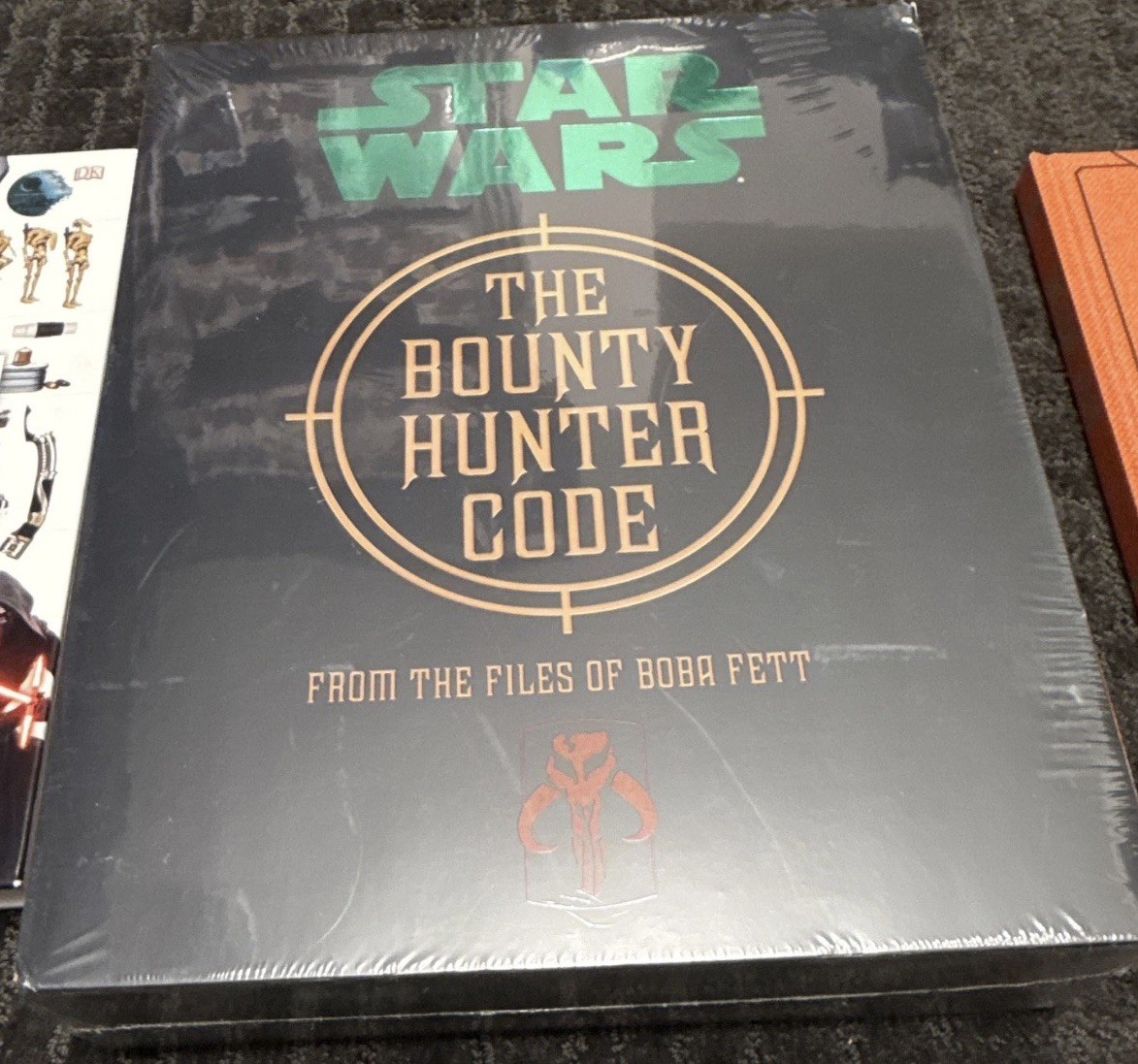 Star Wars THE BOUNTY HUNTER CODE Files of Boba Fett Vault Edition - UNOPENED