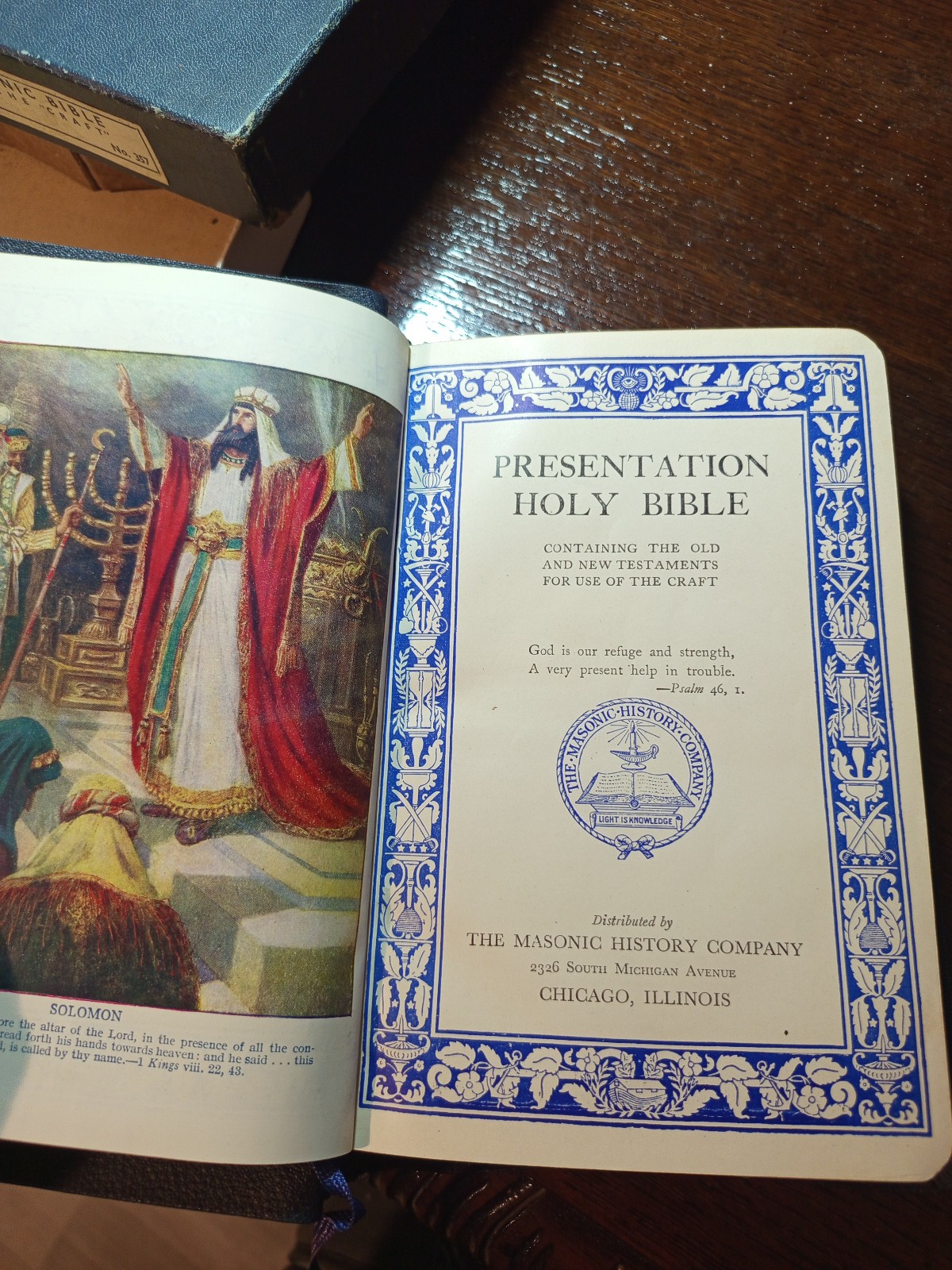 Holy Bible Masonic edition Freemasonry masonic   /211