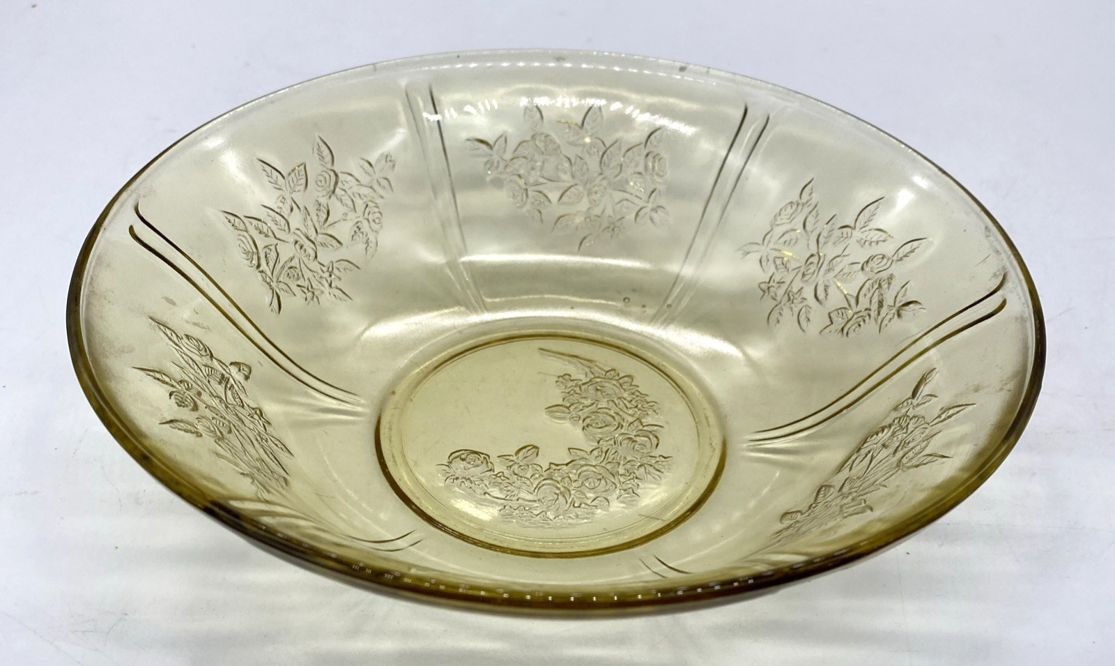 Vintage 1930’s Federal Glass Sharon Cabbage Rose Amber Bowl 8.5”