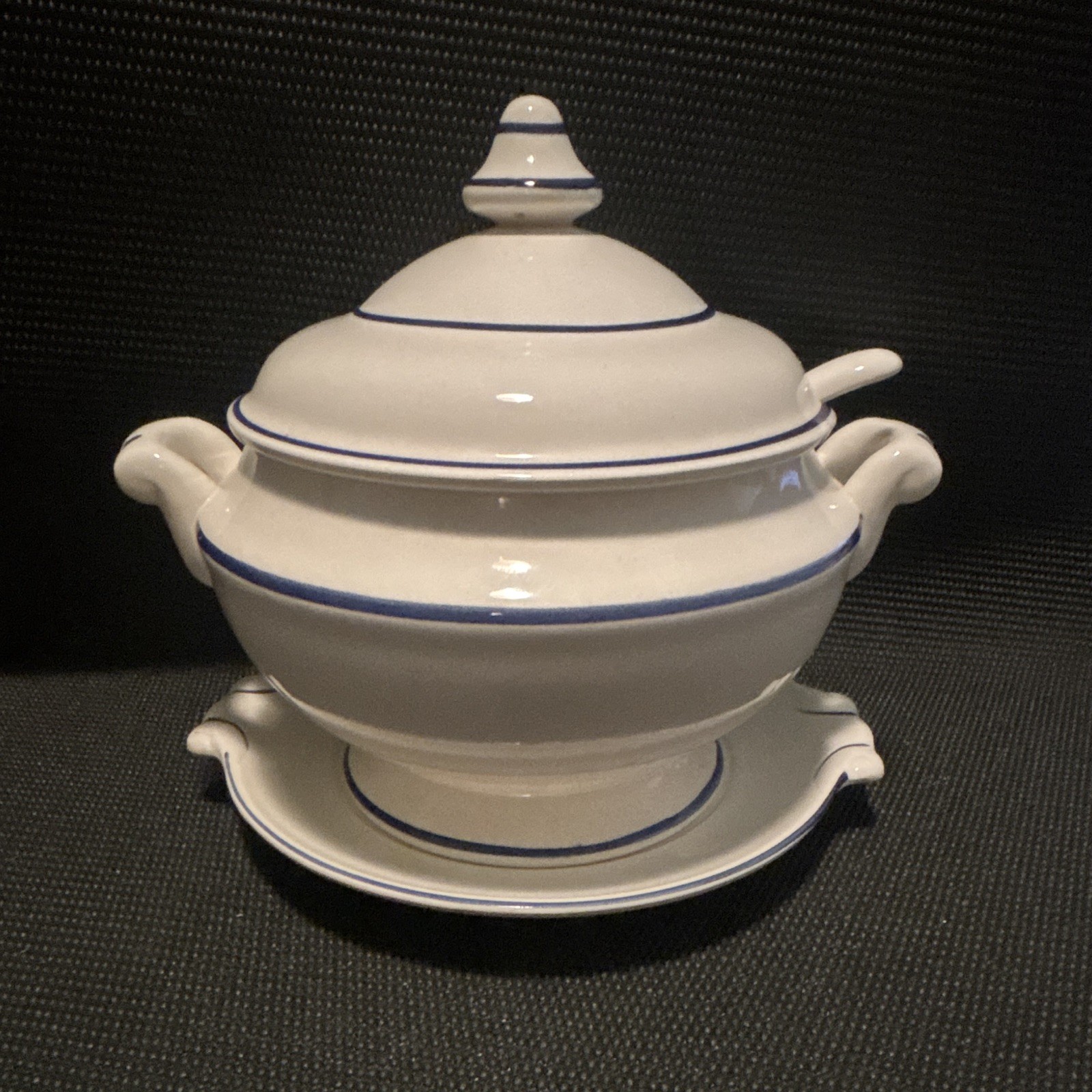 National Silver Company Japanese Soup Tureen 1970s Blue And White. With Ladle