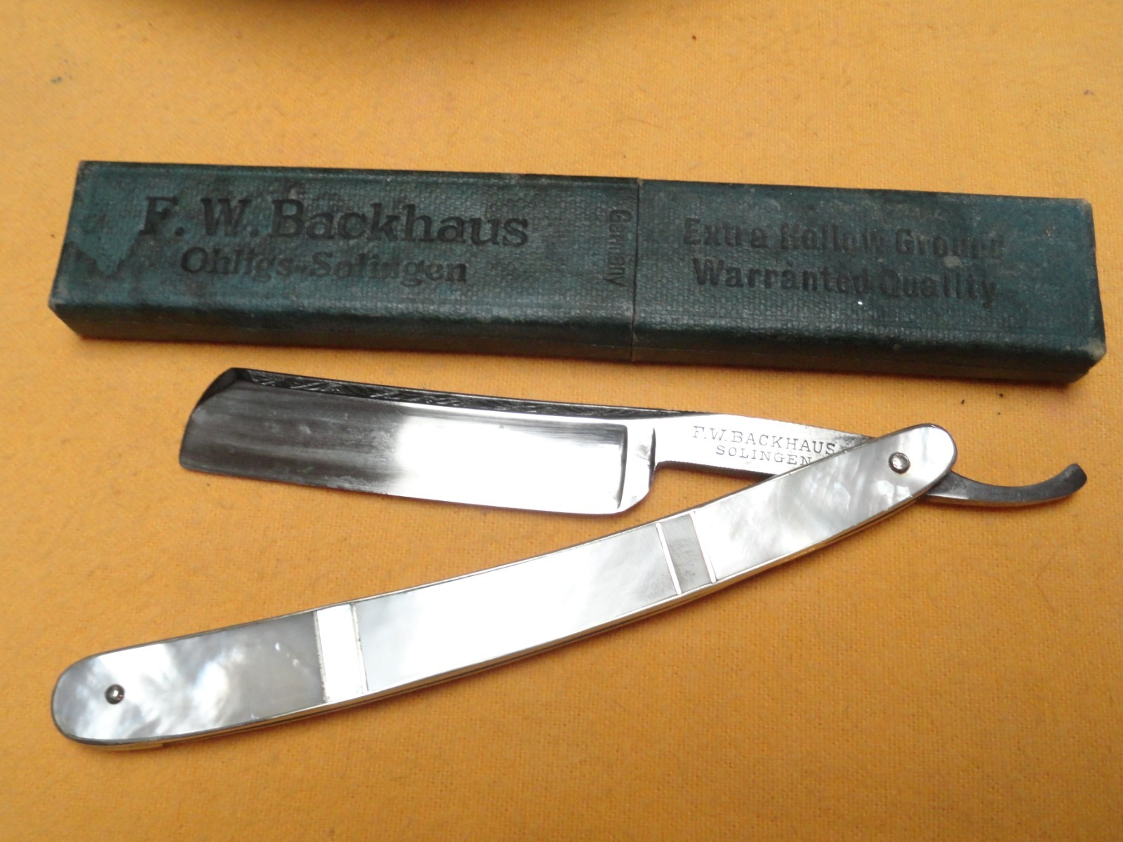 rare FW backhaus inlayed pearl handles fancy razor antique straight razor w/box