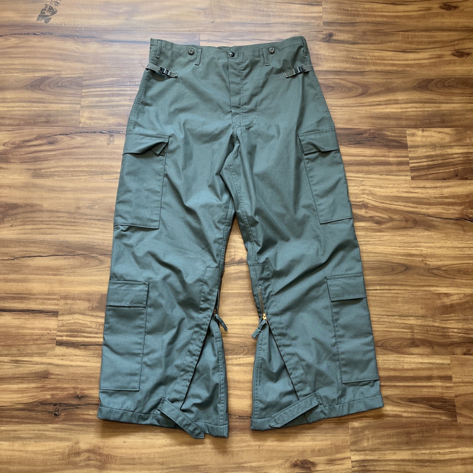 RARE 1985 US Army Experimental Air Crew Chemical Protective Trousers 40 Short RARE 1985 US Army Experimental Air Crew Chemical Protective Trousers 40 Short