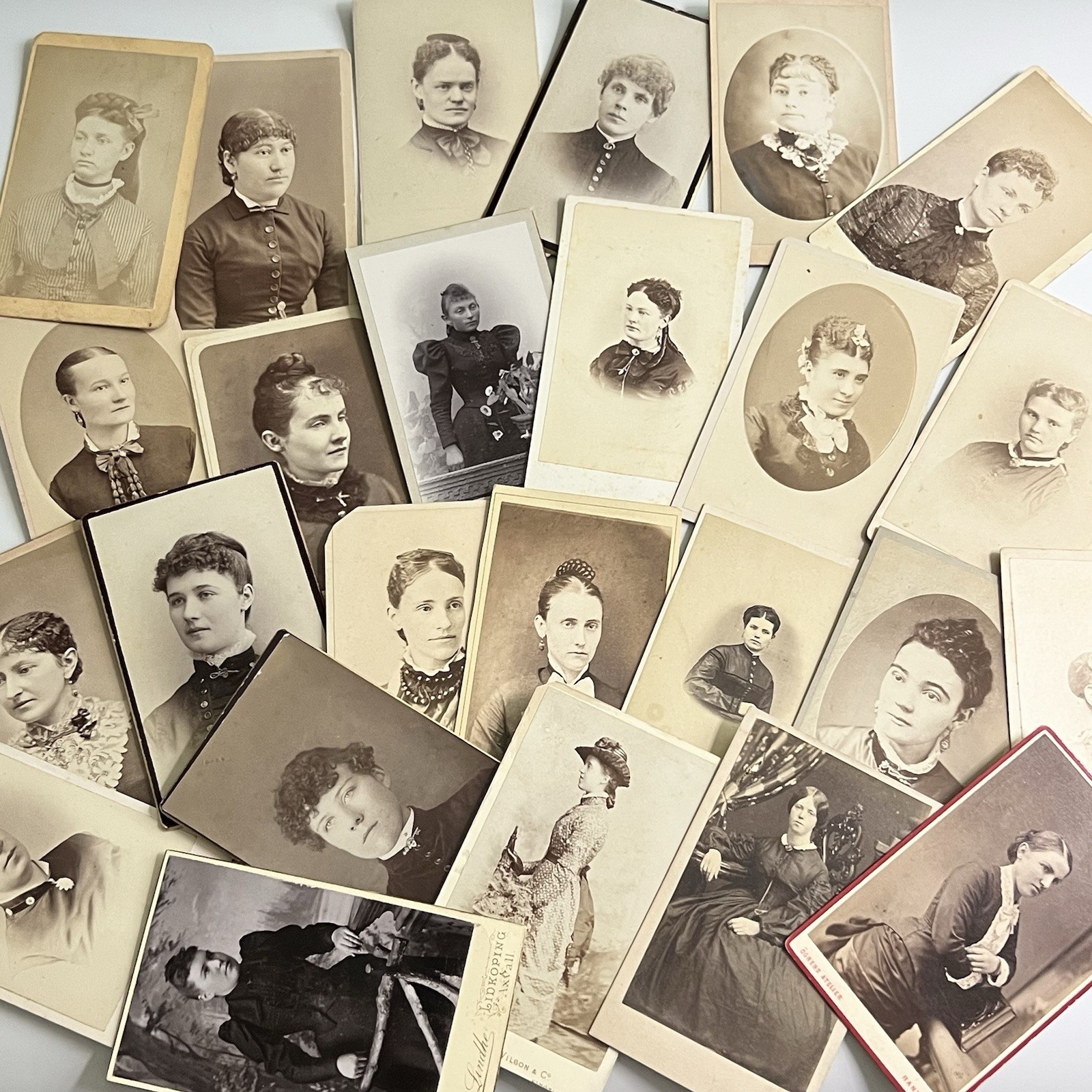 Antique Photograph CDV Lot Of 26 Young Beautiful Women Woman Variety