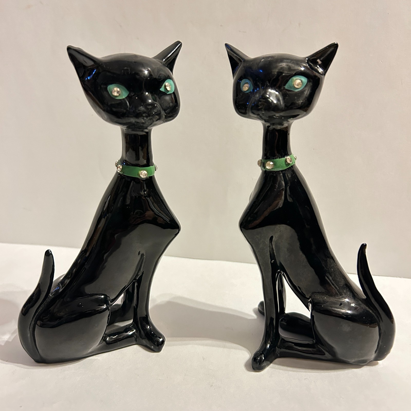 READ Vtg Set of 2 Kreiss MCM Atomic Ceramic Black Cats Green Rhinestone Eyes