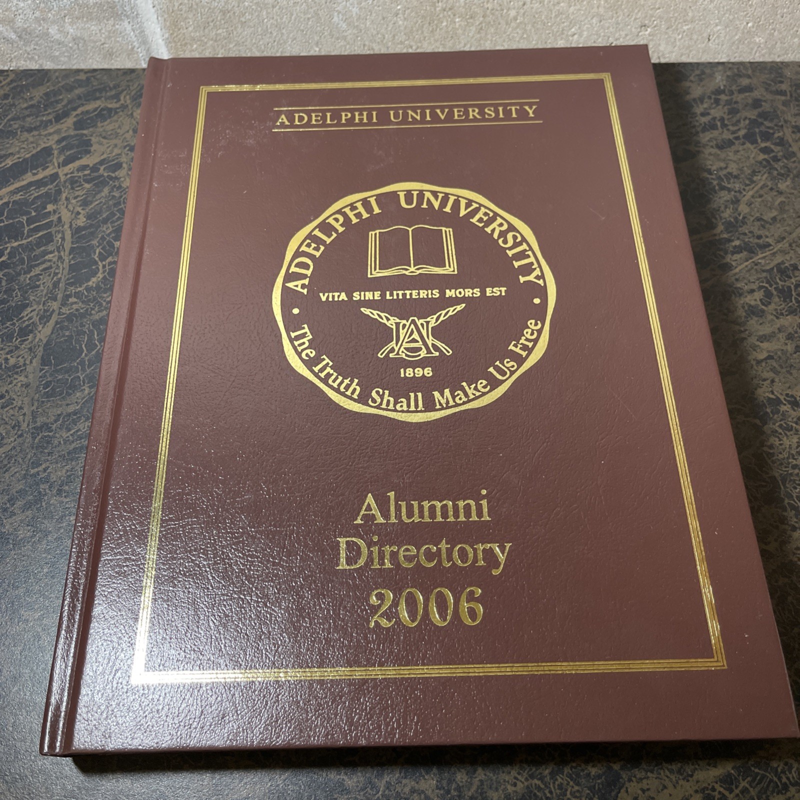 Adelphi University Alumni Directory 2006 *Excellent Condition Adelphi University Alumni Directory 2006 *Excellent Condition