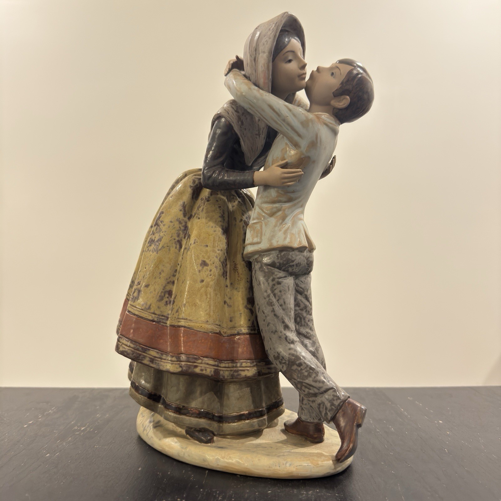 Rare 1981 Lladro Kissing Mother Beso A La Madre Gres Finish Francisco Catalá