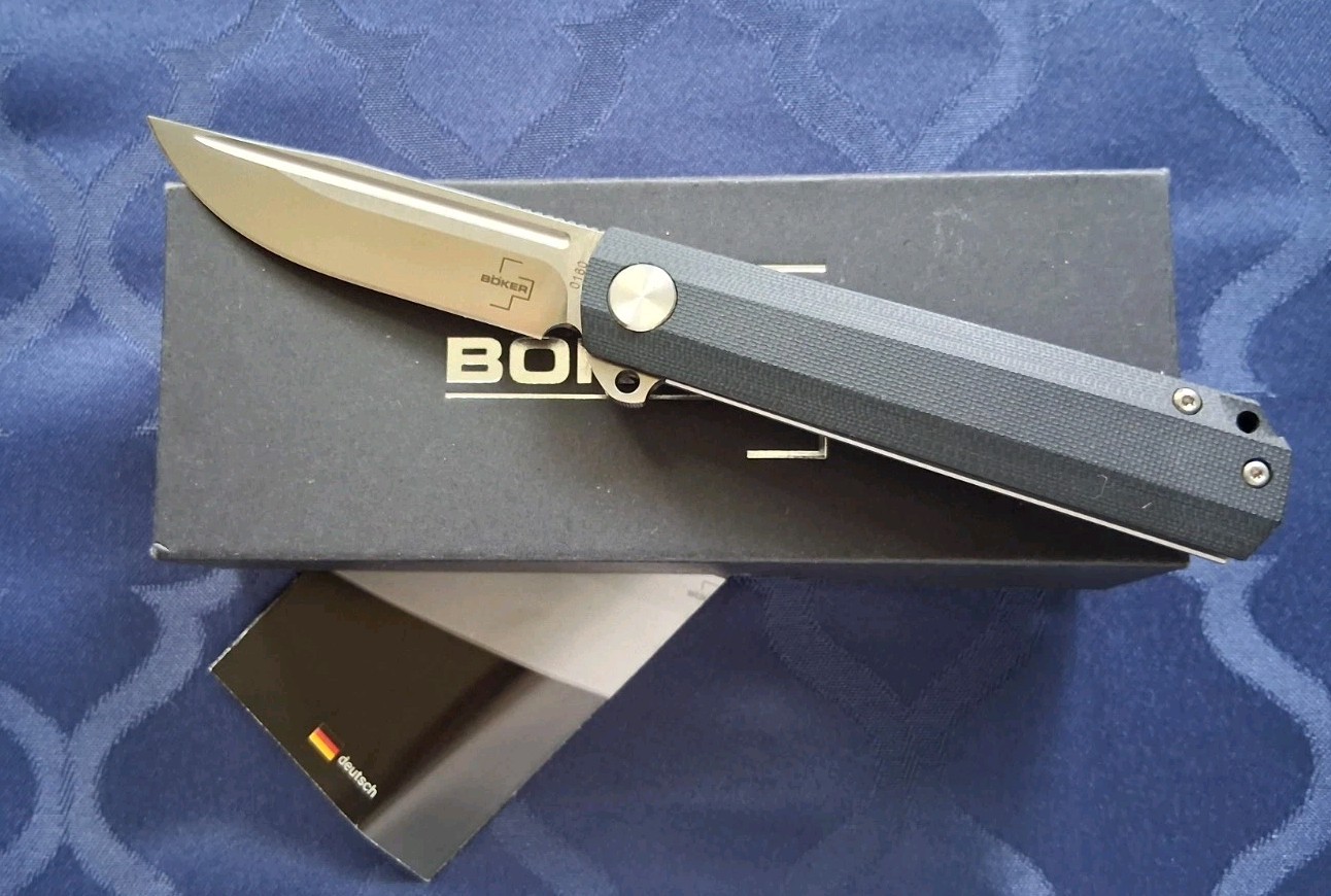 *NICE*🔥 BÖKER PLUS-Cataclyst Folding Knife w/Carbon Fiber Handle & VG-10 Blade 
