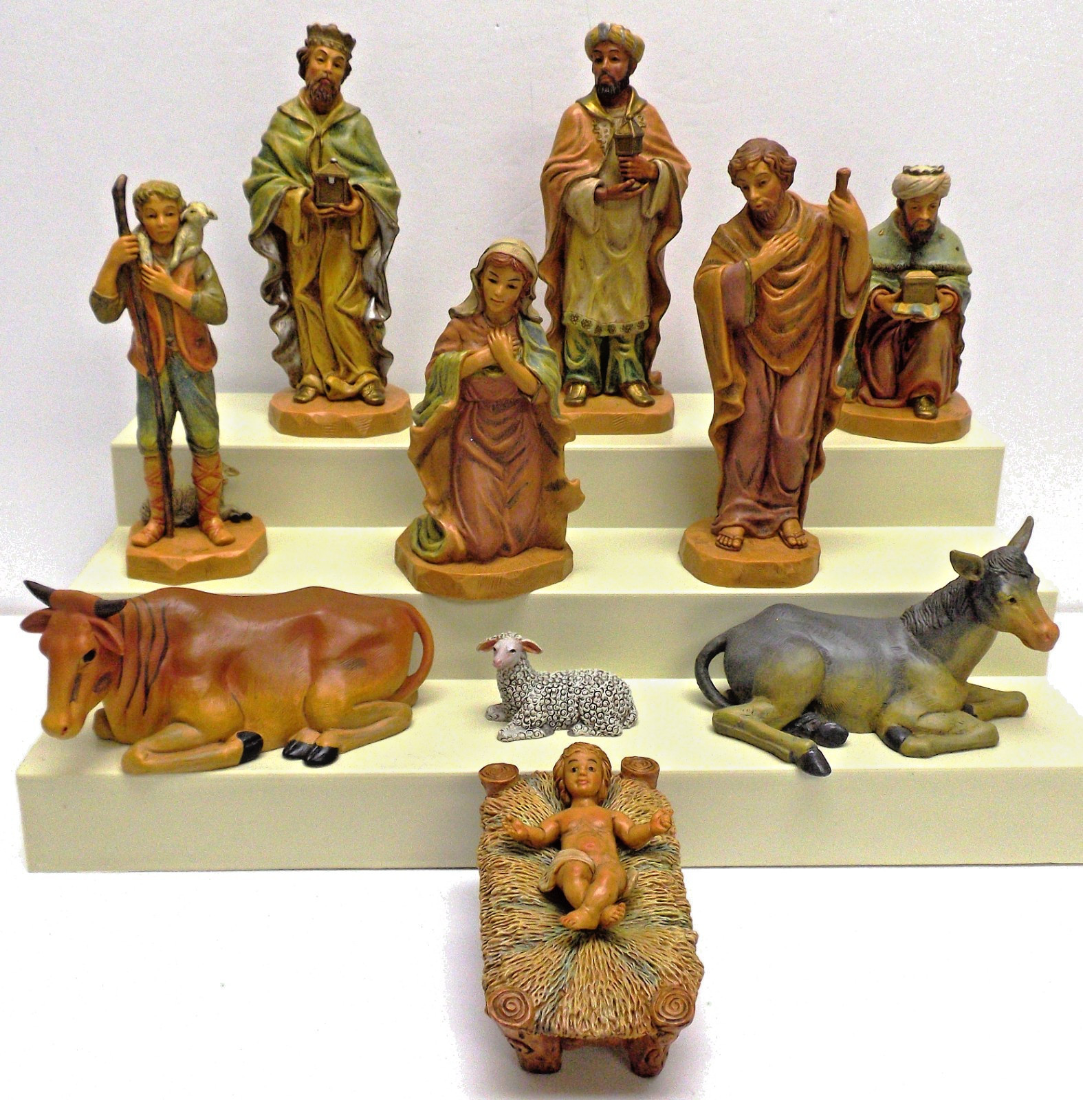 DiGiovanni by Autom Heirloom NATIVITY Collection - 11 Piece Set. Plastic VINTAGE