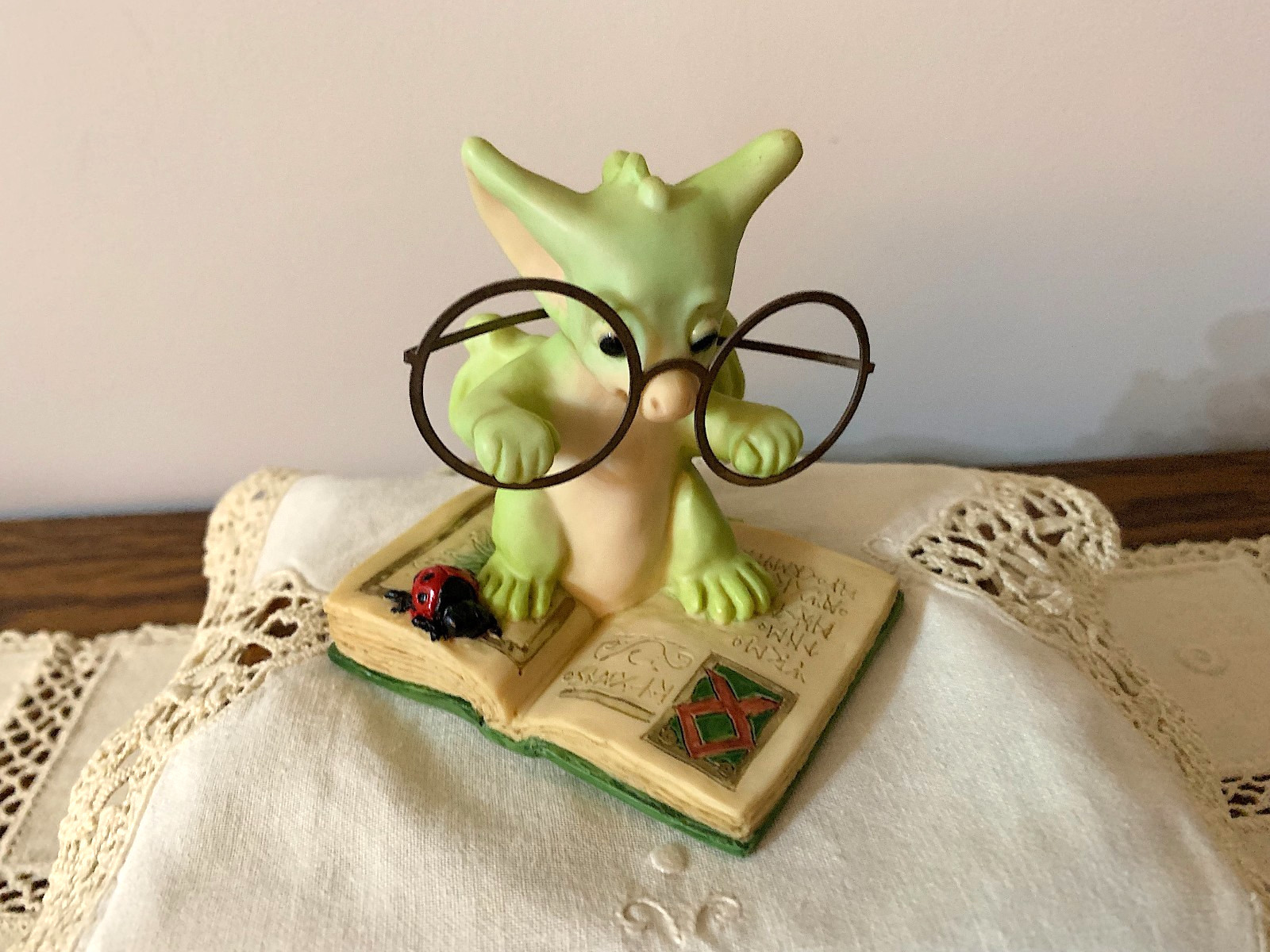 1998 Whimsical World of Pocket Dragon: 