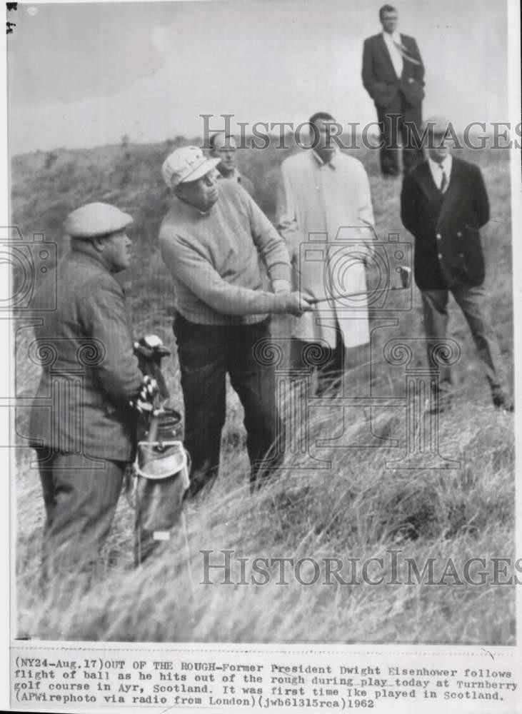 1962 Press Photo Dwight D. Eisenhower plays golf at Turnberry in Ayr, Scotland