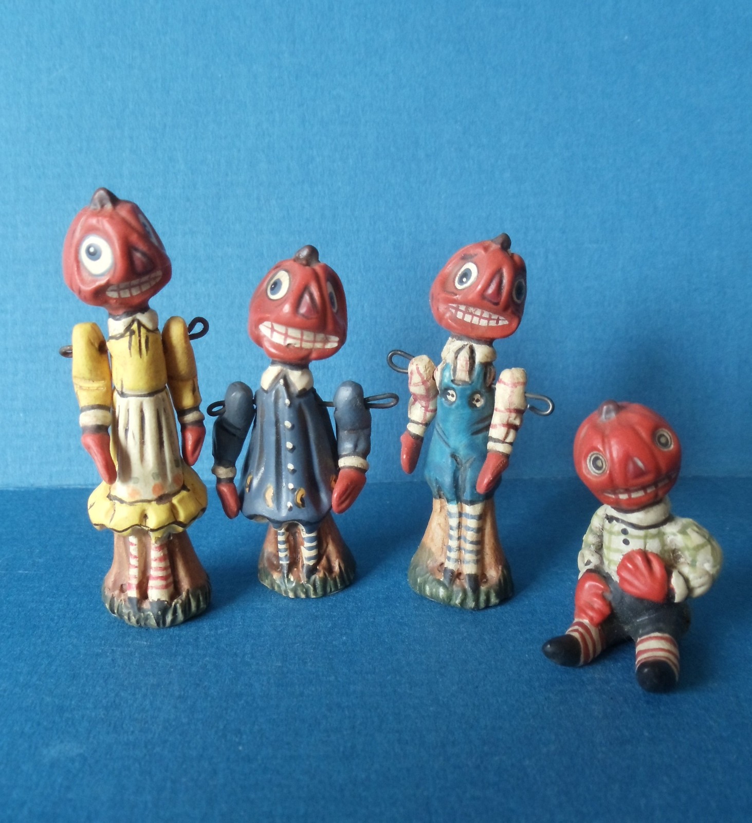 Four Vintage 1990s Poliwoggs PUMPKINHEAD Family Miniature Figurines Halloween