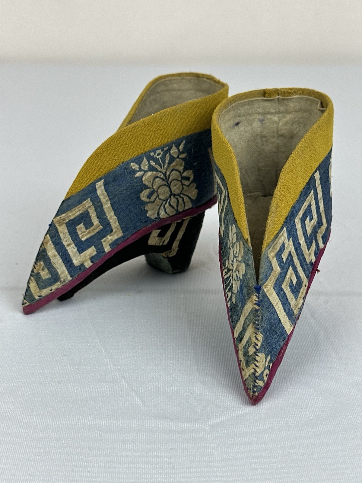 Vintage Chinese Lotus Shoes Silk Embroidered Foot Binding Collectible Pair