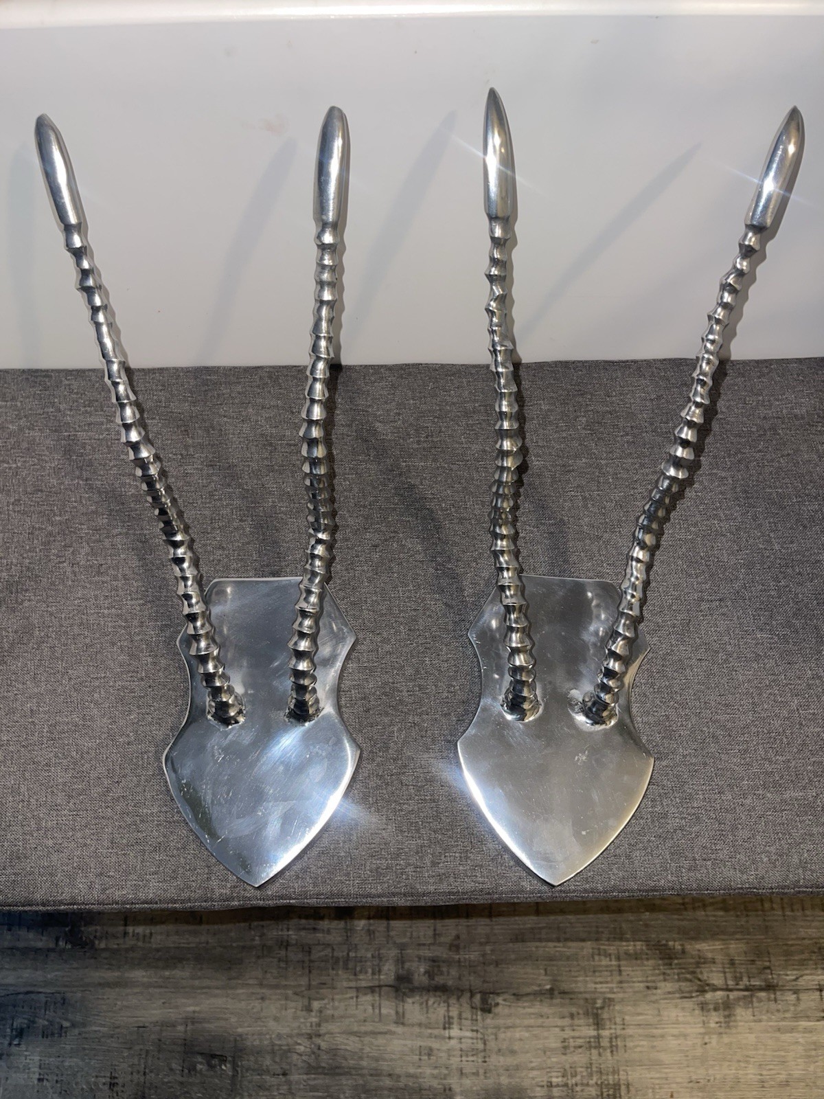 2 Vtg Aluminum Pewter Antelope Gazelle Impala Animal Horns Hanger Wall Decor