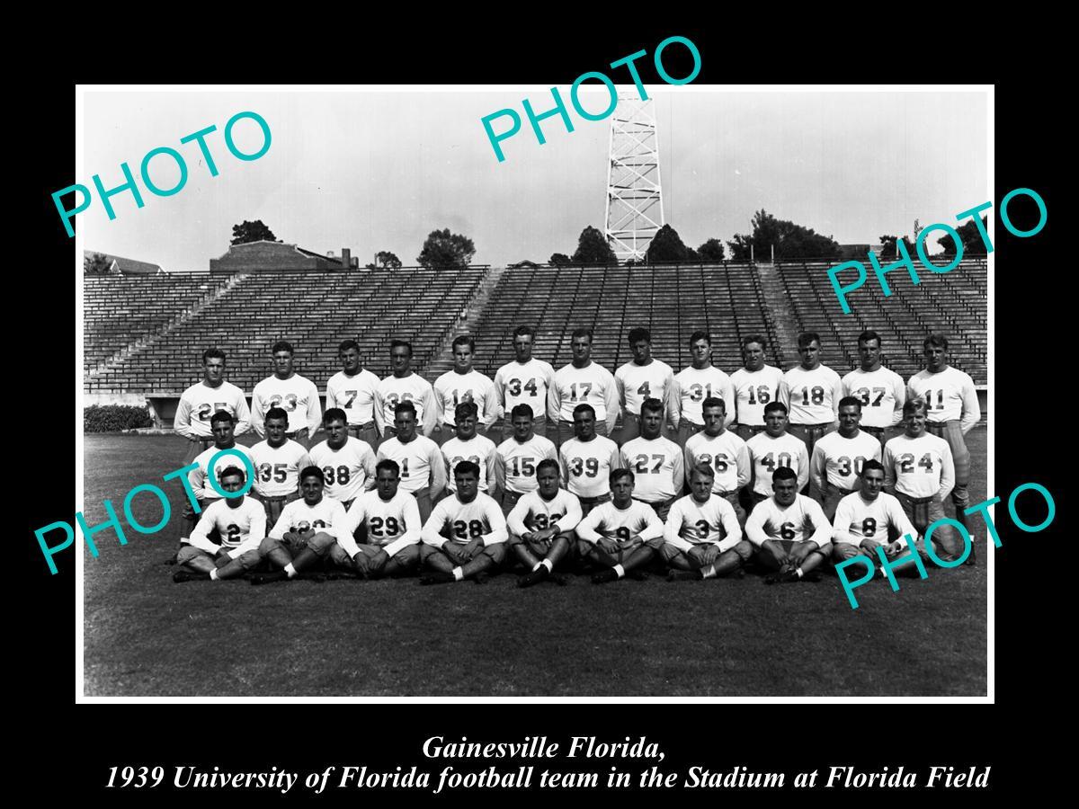 OLD HISTORIC PHOTO OF GAINESVILLE FLORDIA UNIVERSITY GATORS FOOTBALL TEAM c1939