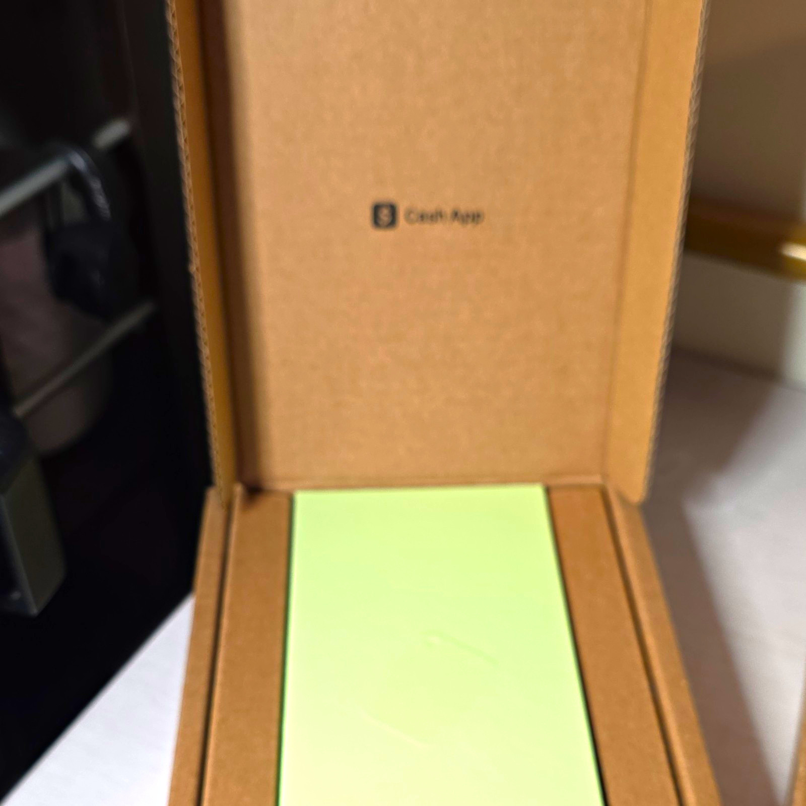 Cash App Green Debit Card w/ Original Box Packaging, Card Issuer Cash App
