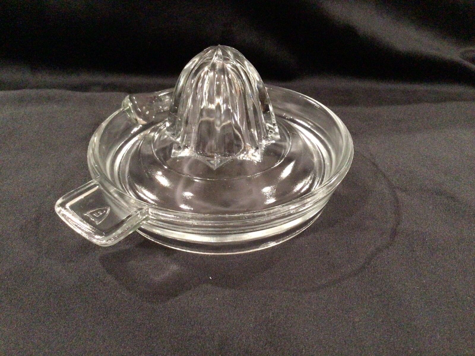 Vintage FEDERAL Glass small Juicer / Reamer Clear Glass