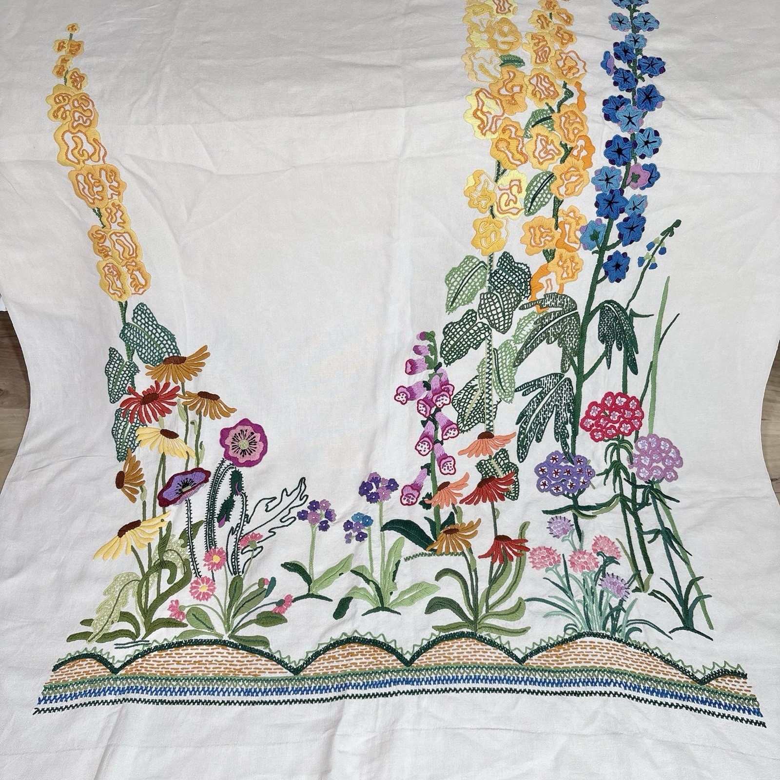 Vintage Embroidered Drape Curtain Linen Floral Flowers Amazing Large Scene 68x84