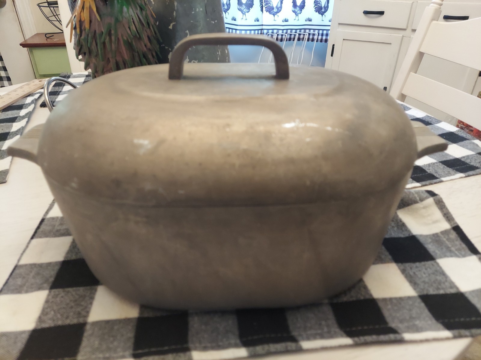 Wagner Ware Magnalite 4265-P Oval Aluminum Roaster with Lid Sidney Wagner Ware Magnalite 4265-P Oval Aluminum Roaster with Lid Sidney