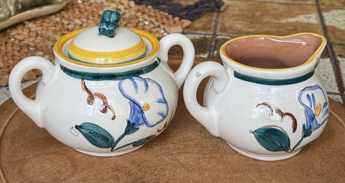 Stangl TERRA ROSE Pottery Garden Flower Creamer & Sugar Bowl W/ Lid Trenton USA Stangl TERRA ROSE Pottery Garden Flower Creamer & Sugar Bowl W/ Lid Trenton USA