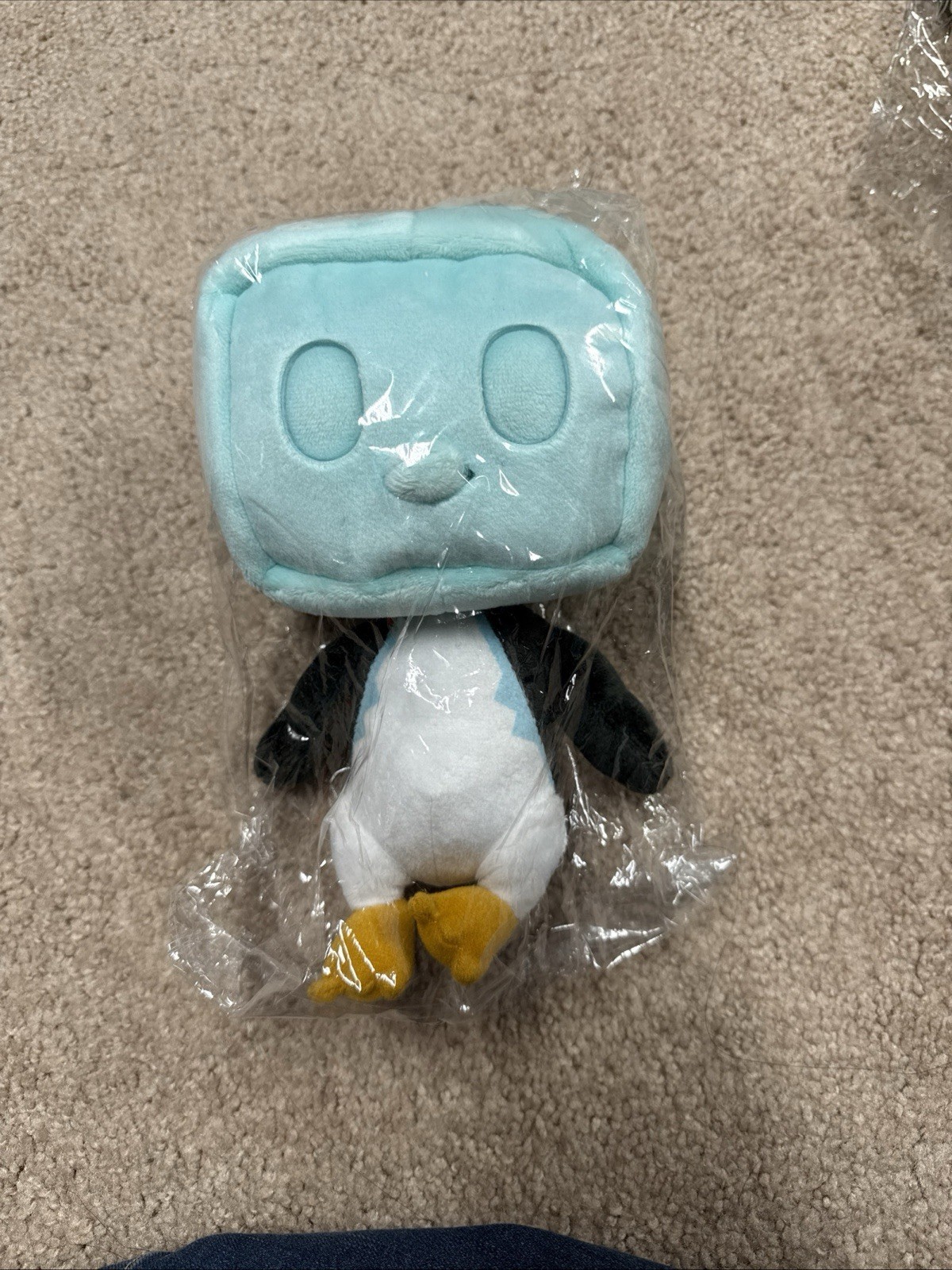 Pokemon Center Eiscue Plush Sword Shield Pokemon Japan New No Tag