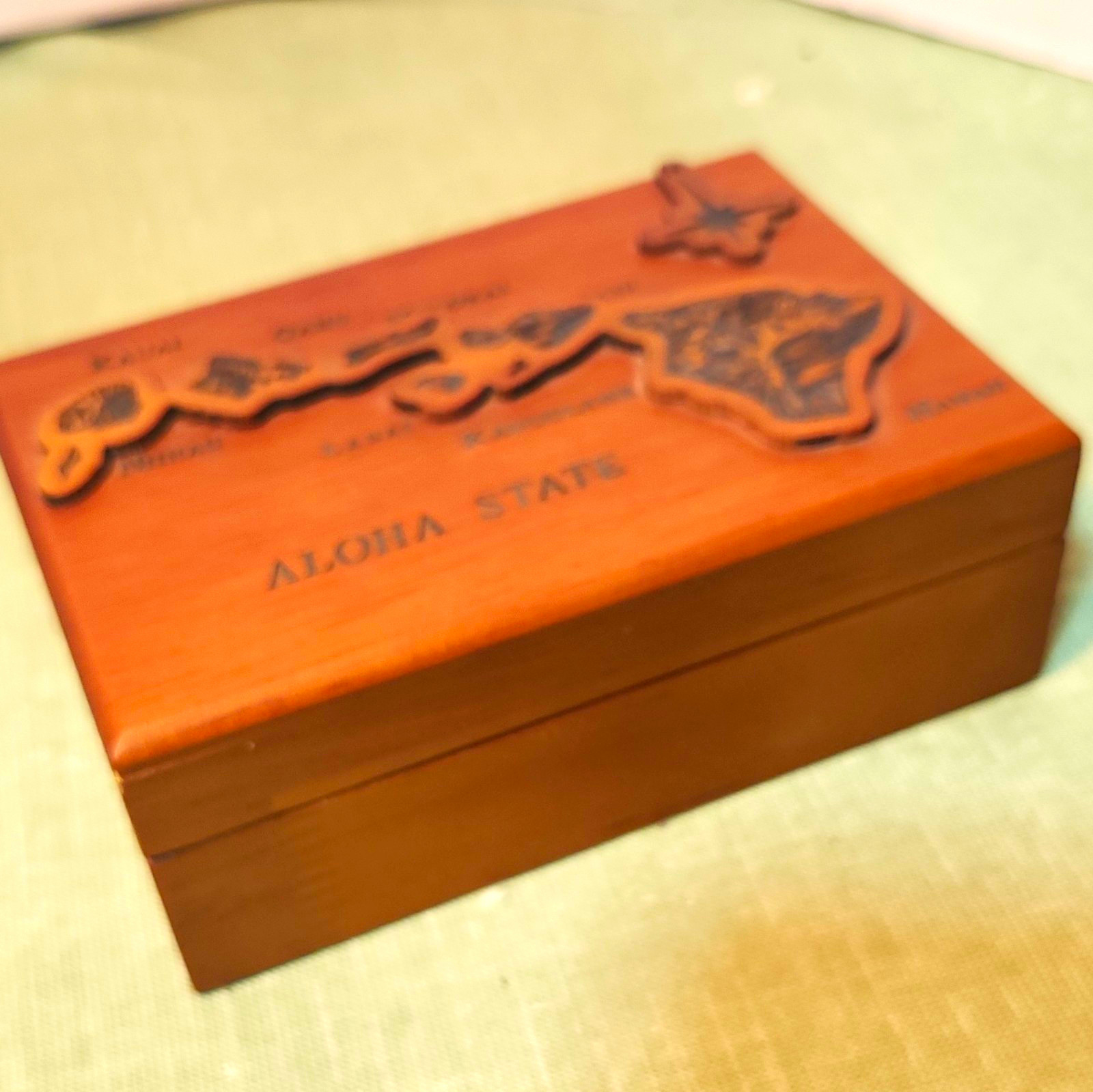 Wooden Felt Lined Aloha Jewelry/Trinket Box Hinged Lid From Hawaii