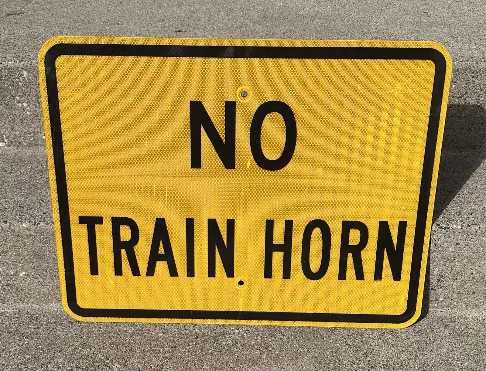 Vintage NO TRAIN HORN Reflective Rail Road Railway Street Sign 24\
