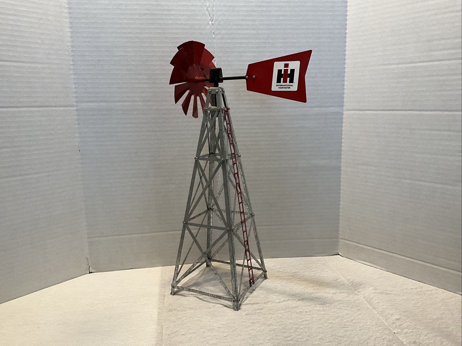 International Harvester Advertising Metal Windmill  Aero Manufacturing Co. RARE