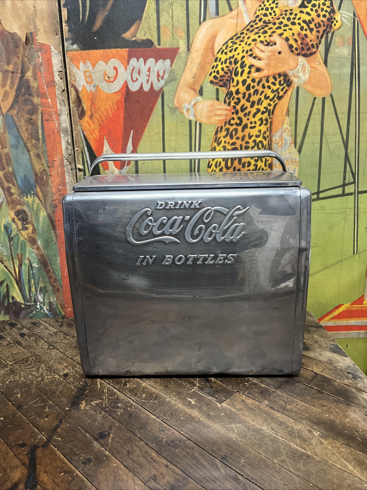 VINTAGE C. 1950 COCA COLA CAVALIER SENIOR STAINLESS STEEL COOLER SIGN COKE PEPSI VINTAGE C. 1950 COCA COLA CAVALIER SENIOR STAINLESS STEEL COOLER SIGN COKE PEPSI