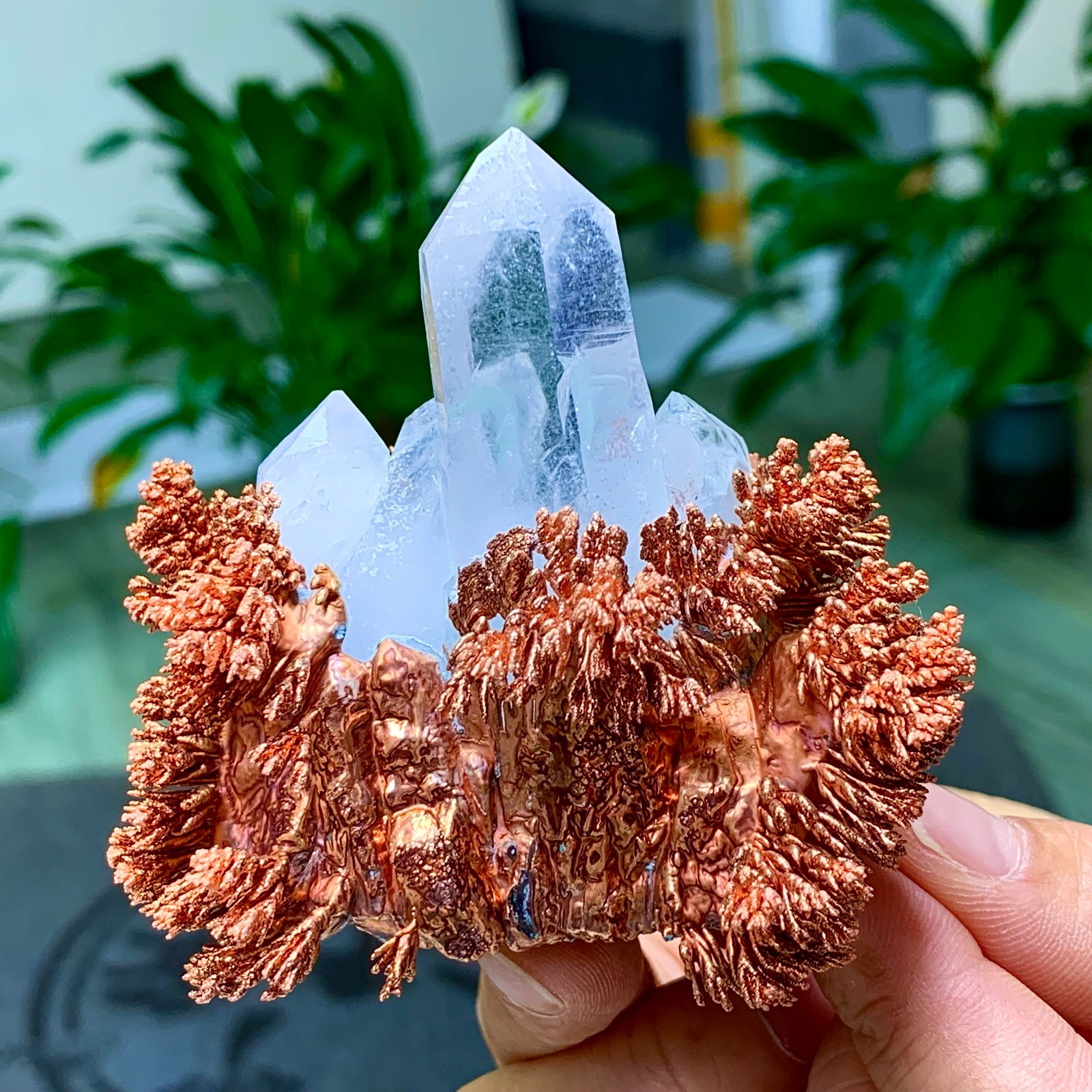 168G Natural Crystal Rare iridescent Native Copper+white quartz symbiosis